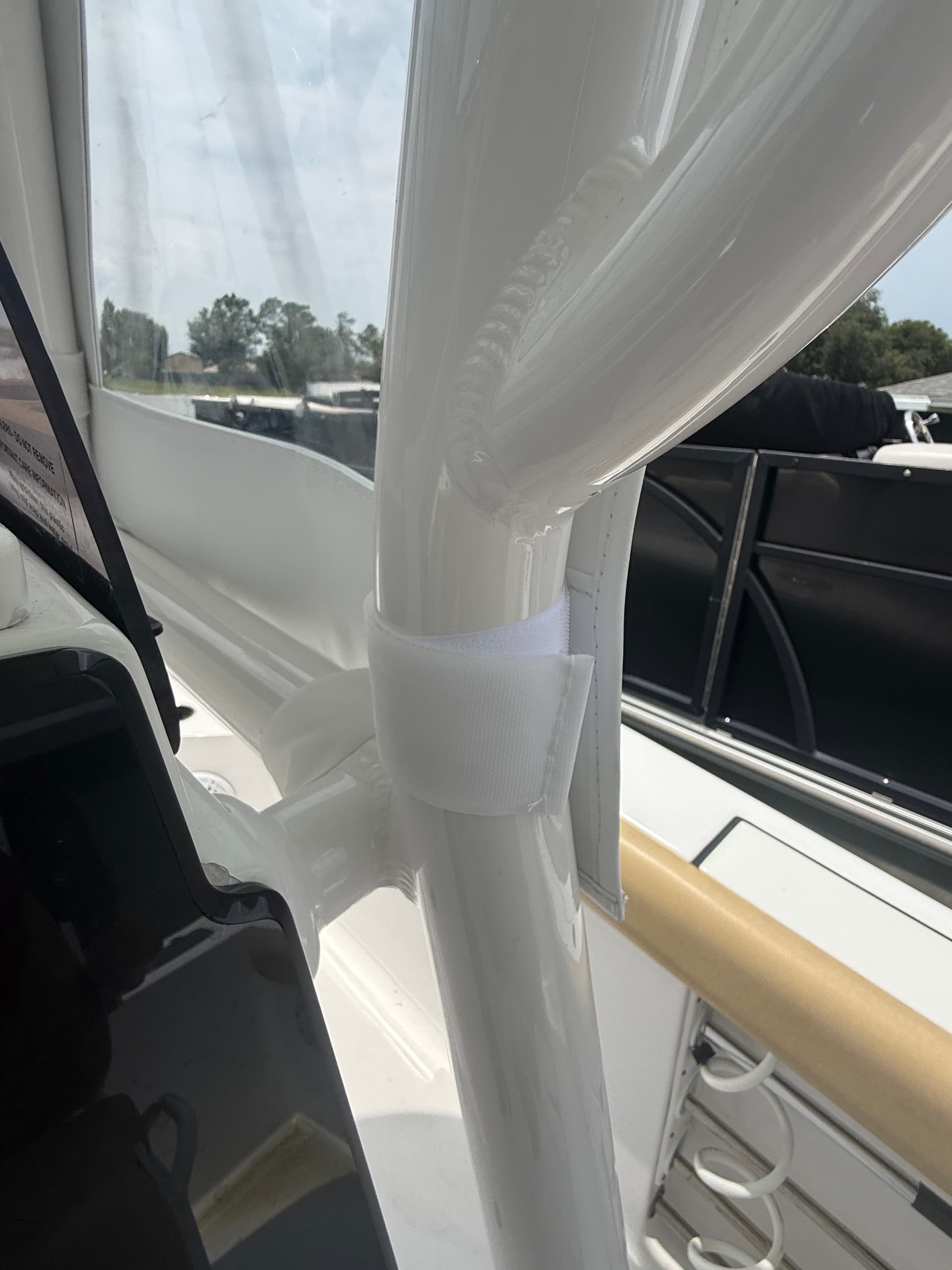 Gallery photos for Clear Vinyl Curtains Built for Your Boat - No Snaps, No Hassle: Image #2