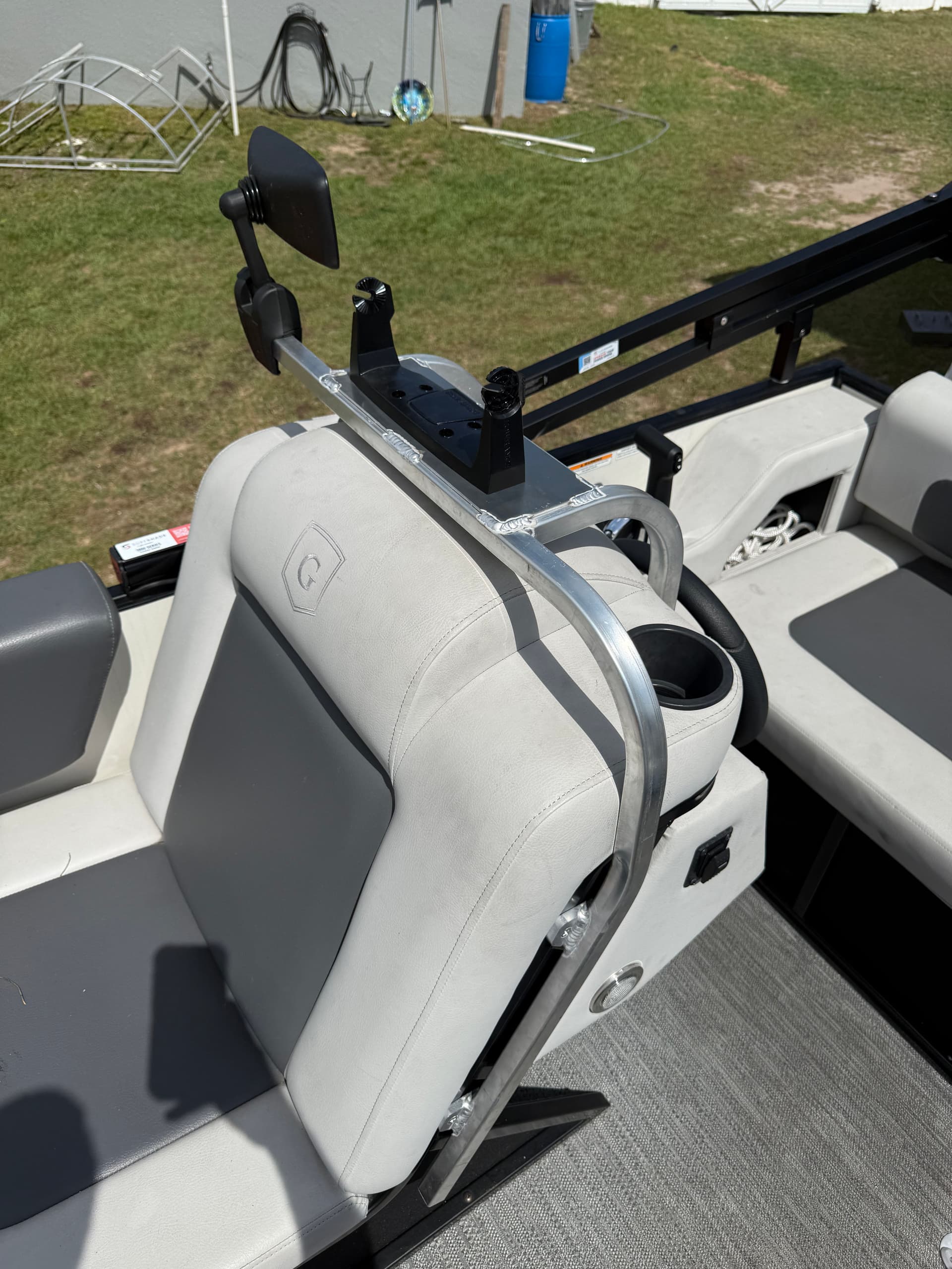 Gallery photos for Custom Pontoon Console Fabrication with Front Grab Bars: Image #2