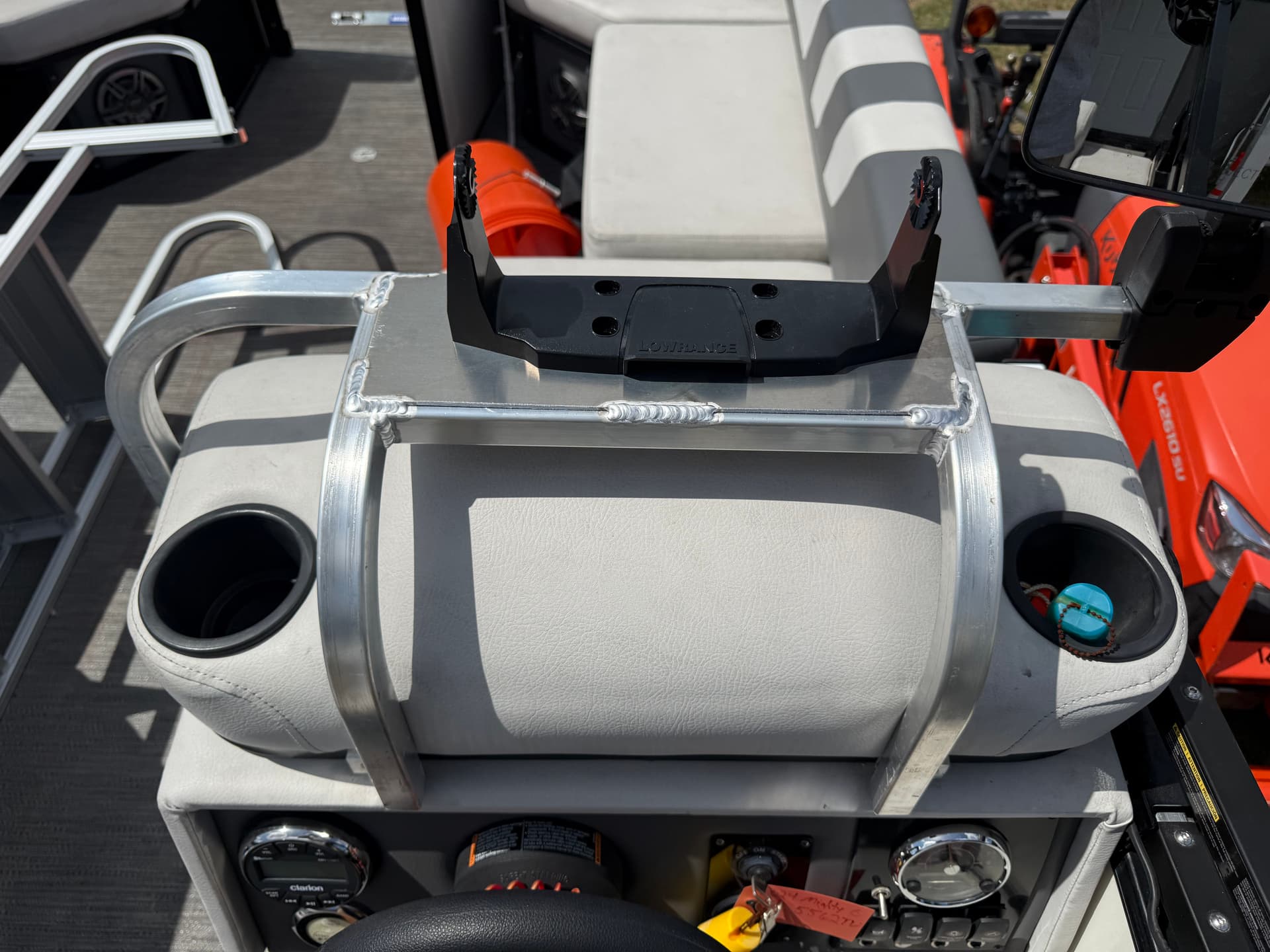 Gallery photos for Custom Pontoon Console Fabrication with Front Grab Bars: Image #1