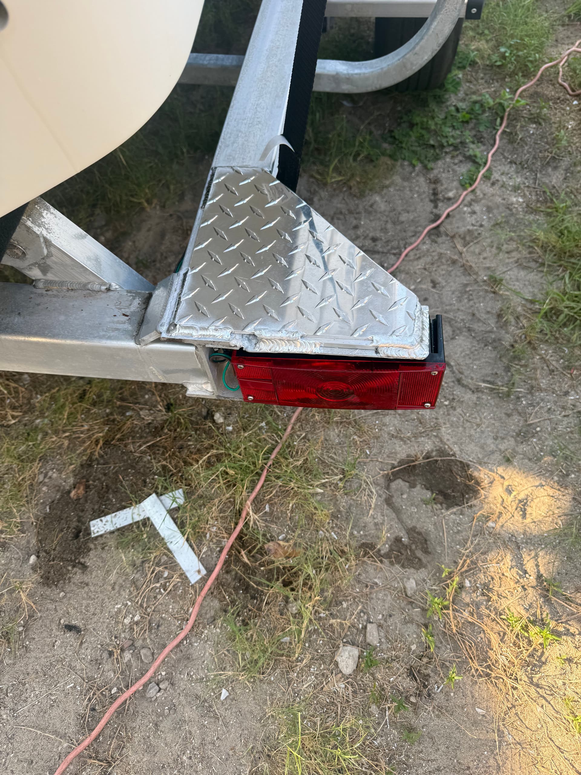 Gallery photos for Trailer Light Bracket Repair Done Right With Aluminum Fabrication: Image #1