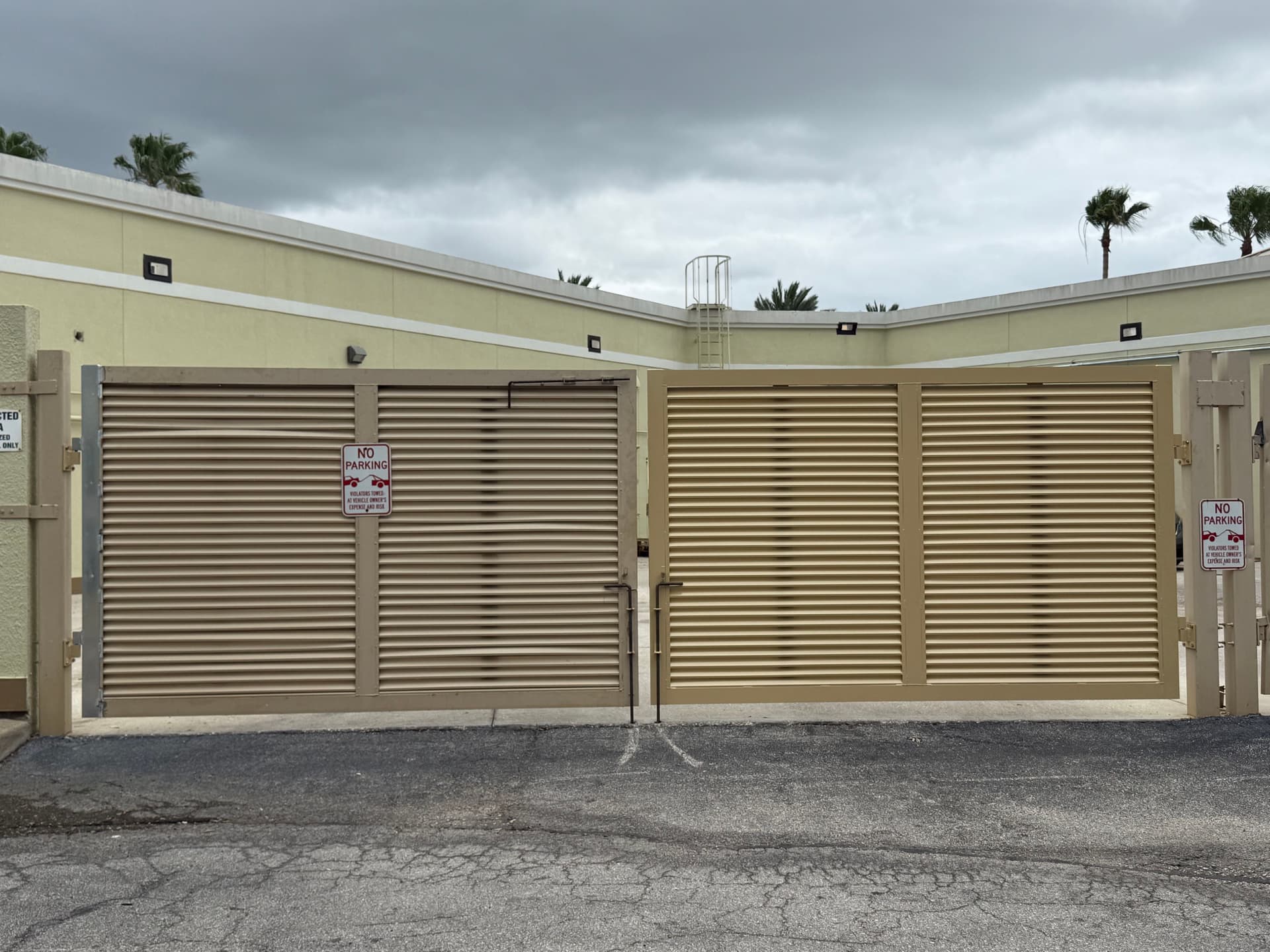 Gallery photos for Custom Fabricated Gate Build and Gate Repair Done Right: Image #1