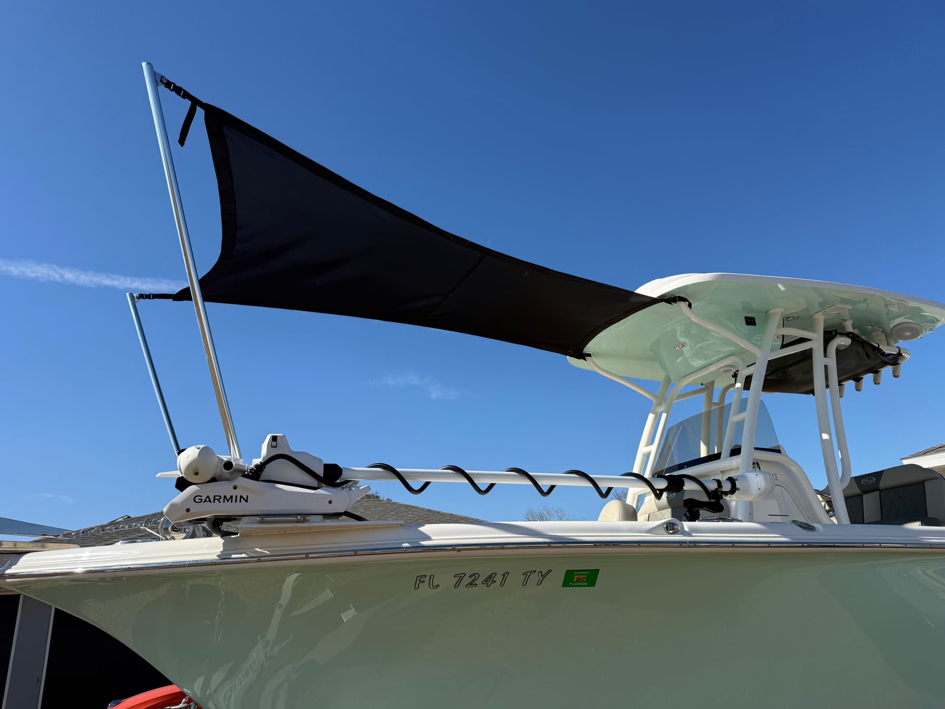 Gallery photos for Custom Front Shade Setup Added to a Center Console: Image #1