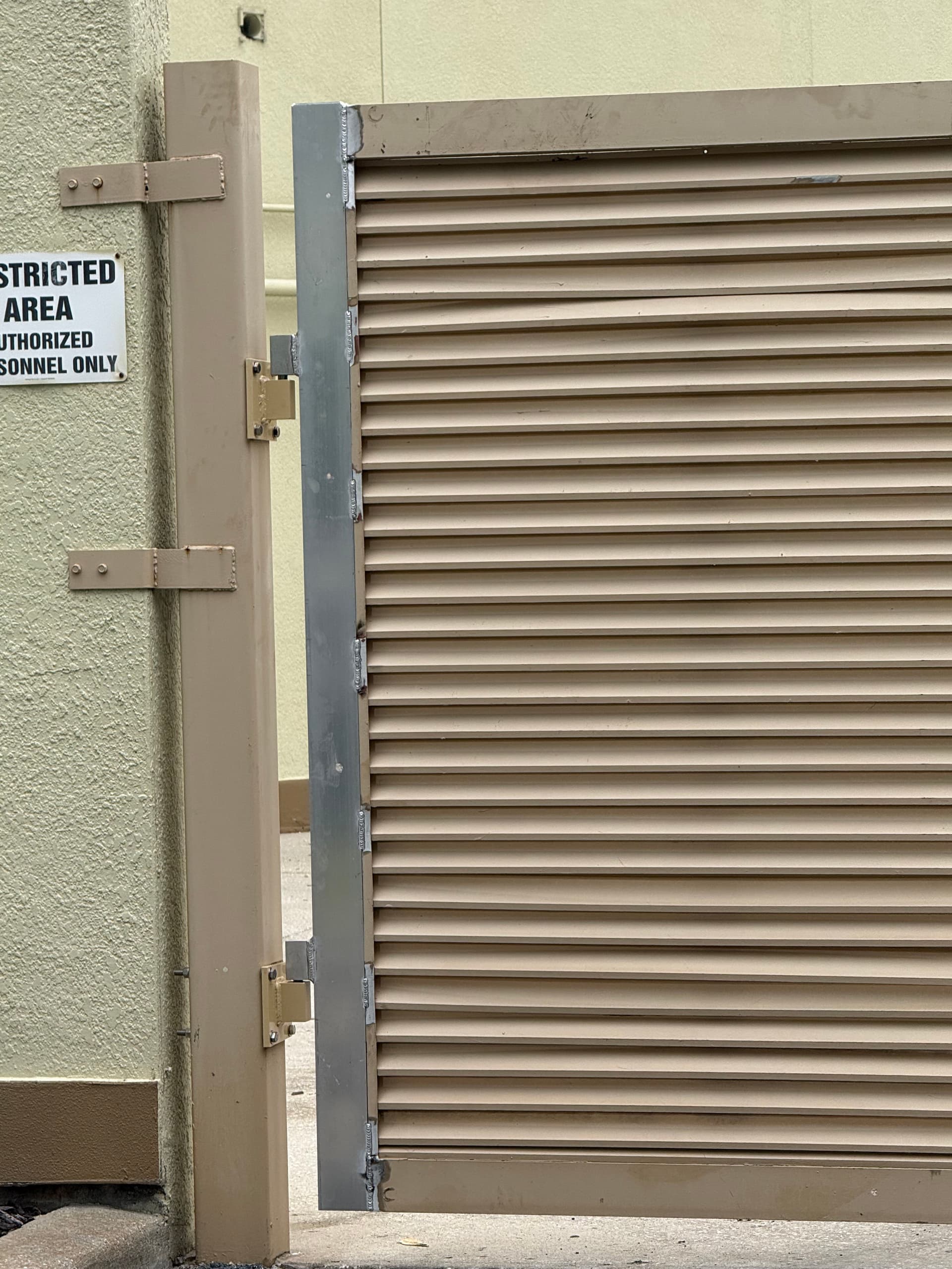 Gallery photos for Custom Fabricated Gate Build and Gate Repair Done Right: Image #2