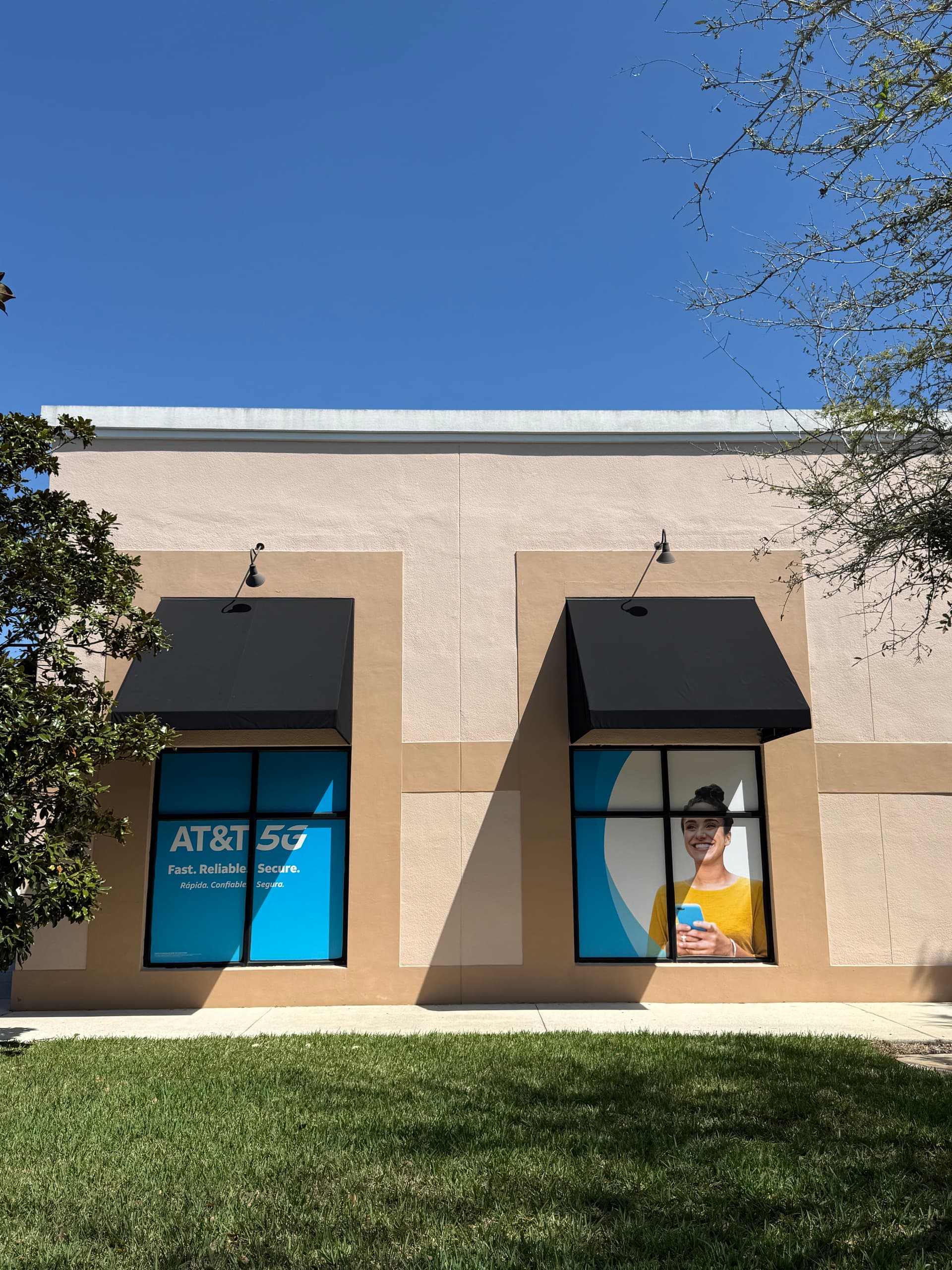 Gallery photos for Fresh Black Sunbrella Awning Recovers at Lakeside Village in Lakeland: Image #1